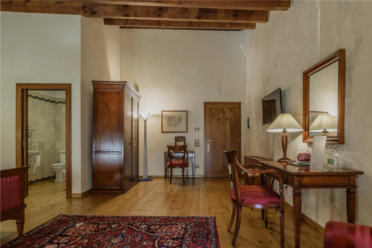 Le Camere Di Palazzo Bortolan Тревізо Екстер'єр фото